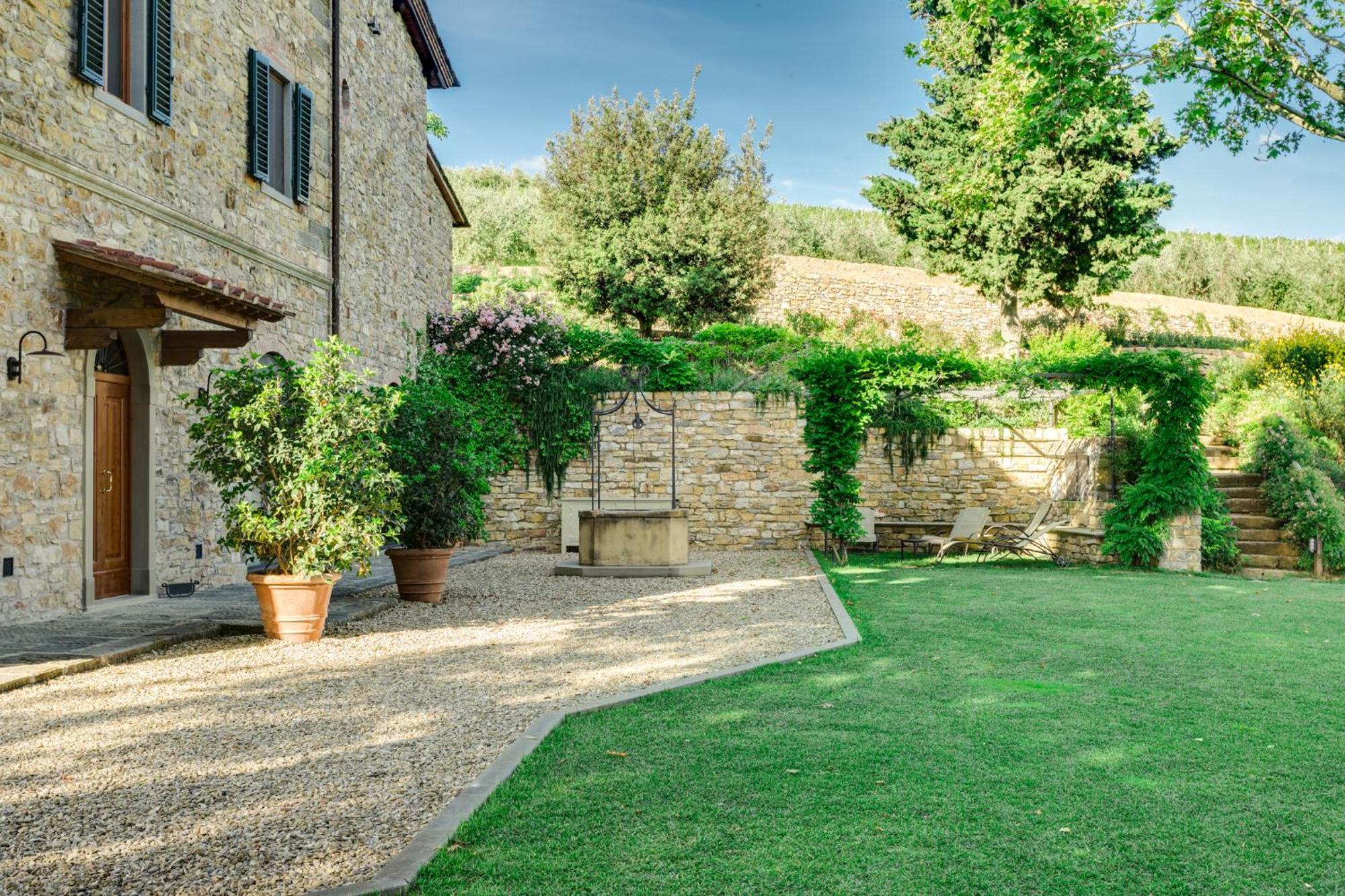 La Valletta Boutique Wine Estate Panzano in Chianti Exterior photo